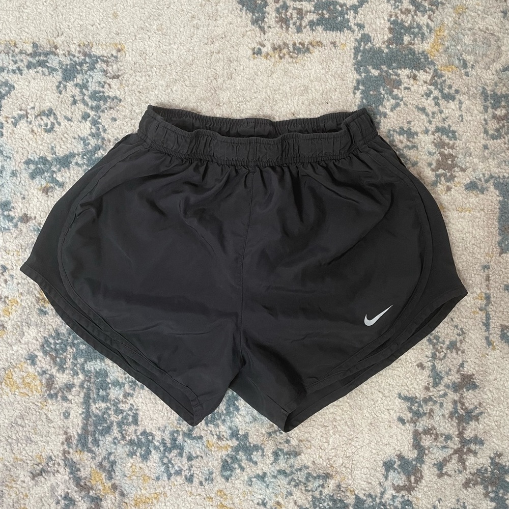 Nike running shorts size S